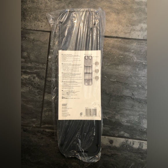 Joseph Joseph Drawer Store - Compact Cutlery Drawer Organizer, Grey - Picture 11 of 14